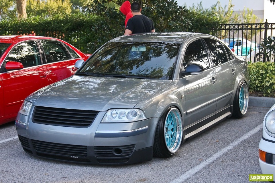 Story from the real owner of Volkswagen Passat B5 — other categories. 