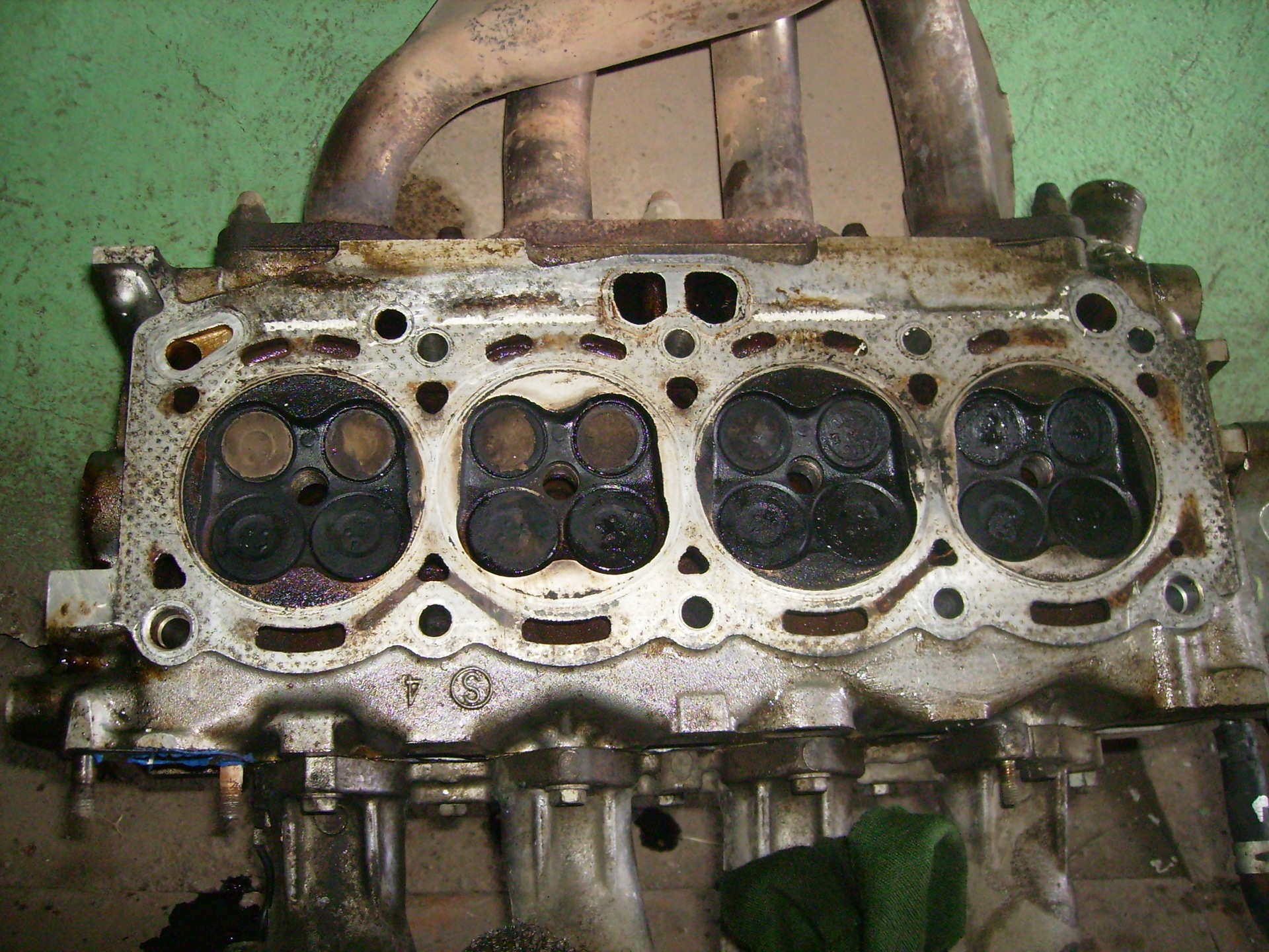 Bulkhead engines - Toyota Carina E 16 L 1993