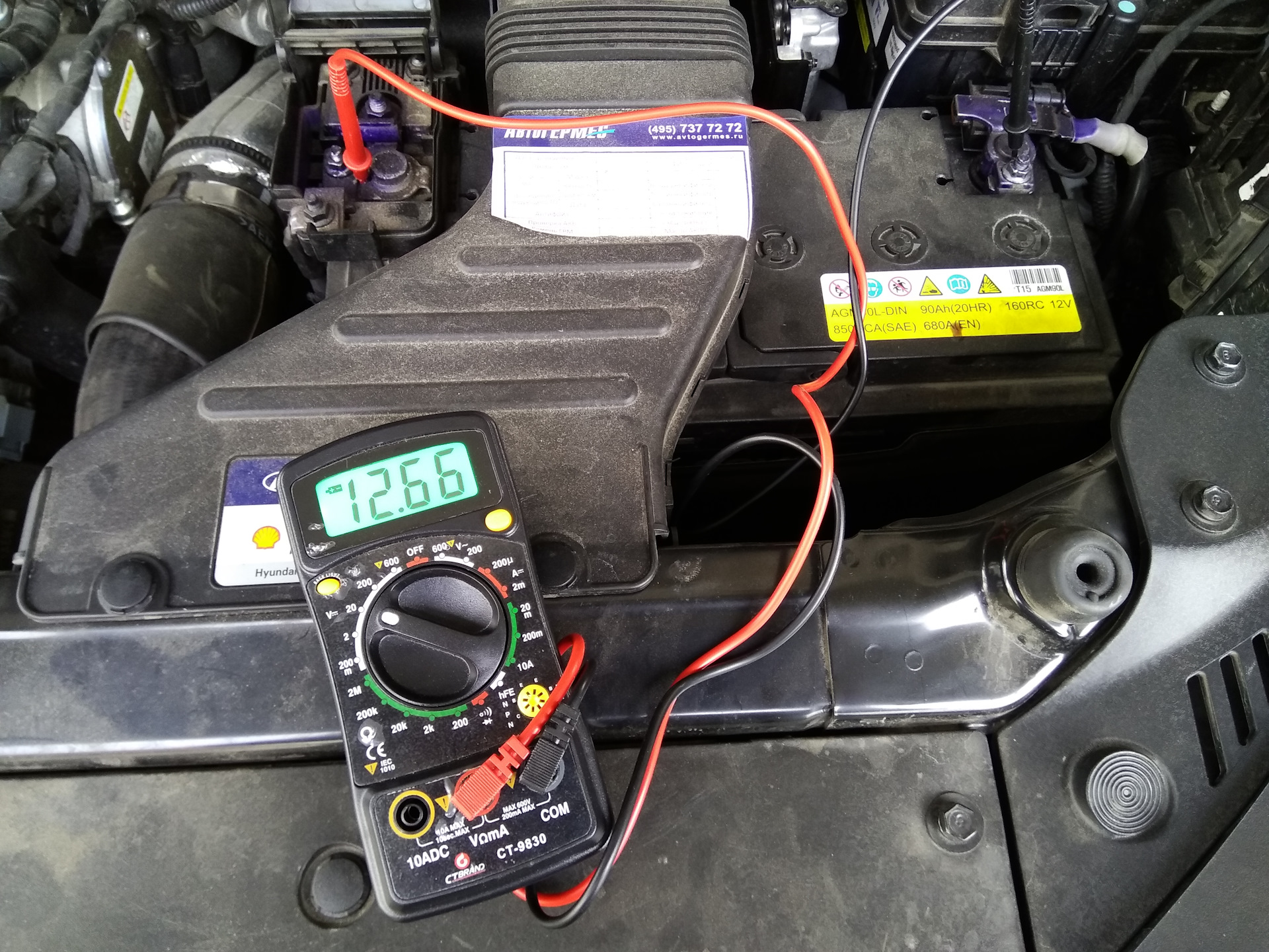 Недозаряд аккумулятора причины Приора. Индикатор зарядки АКБ при заведенном двигателе LX 570 2017. Пионер 2 din разряжается аккумулятор. Три провода на аккумуляторе зачем.