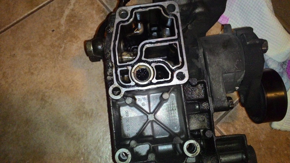 Ремонт клапана маслянного стакана M52 — BMW 5 series (E39), 2 л, 1997 ...