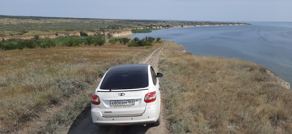 Утёс Синее лбище. Саратов — Lada Гранта лифтбек, 1,6 л, 2014 года ...
