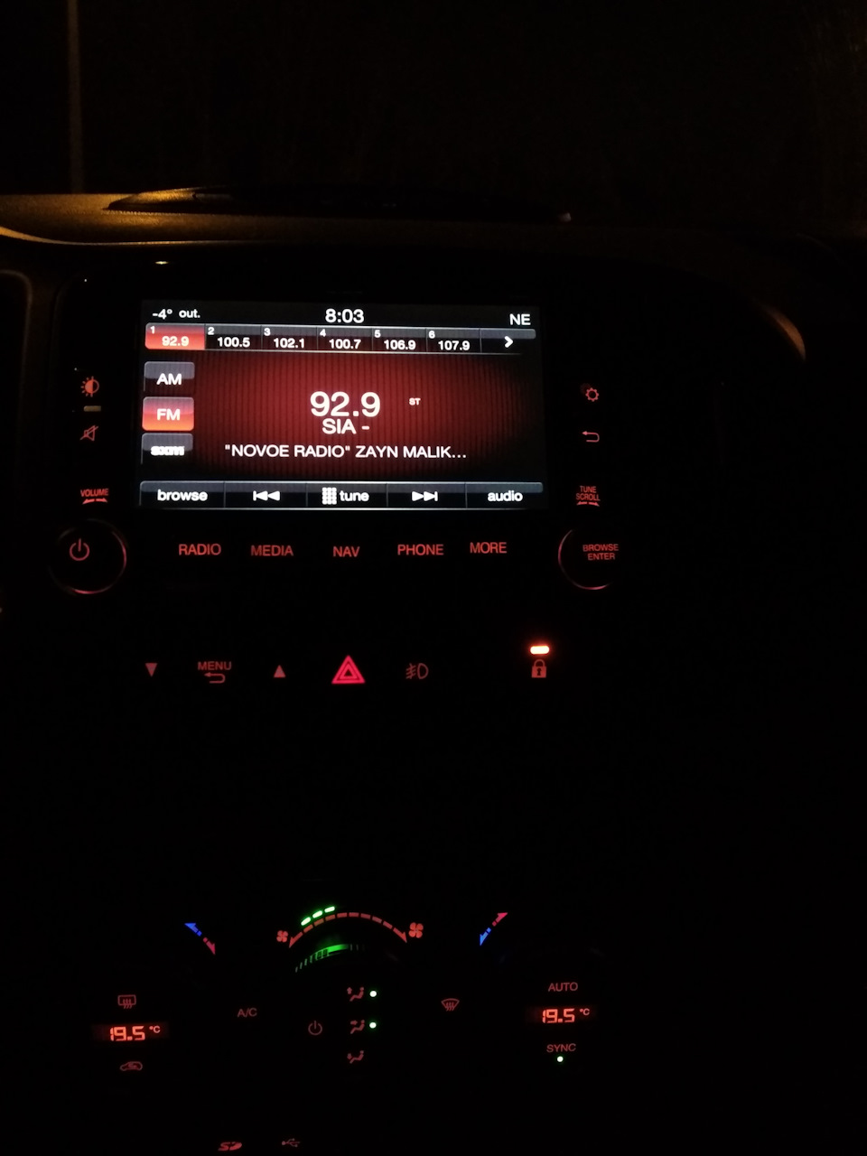 У кого-нибудь глючит магнитола? Обновление прошивки? Инструкция — FIAT ...