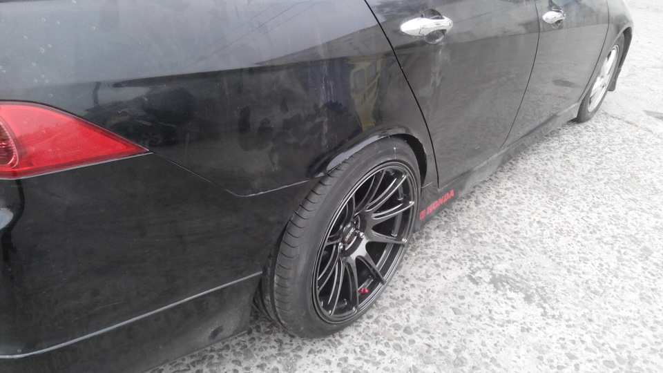 Ремонтные арки хонда аккорд 7. Расширение accord 8. Задние арки хонда аккорд 6. Honda accord 8 tuning расширители арок. Виброизоляция арок honda accord 8.