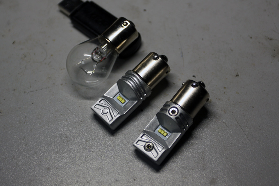 Лампы заднего хода газель. Диодные фонари на газель. Лампочка заднего хода nx200. Лампы заднего хода газель. Лампа ba9s 1smd 5050 3chip t4w 12v белая.