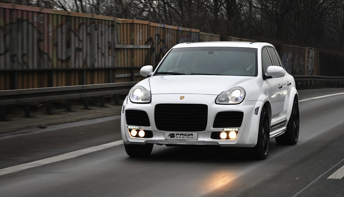 Porsche Cayenne 1