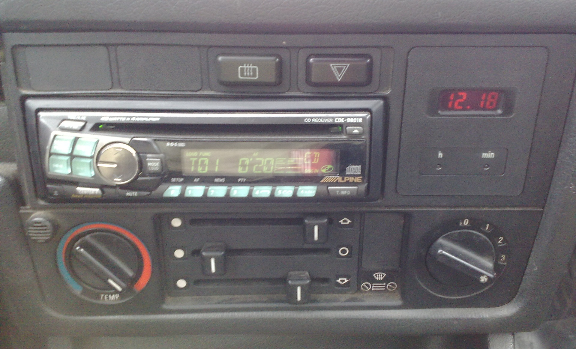 часы bmw e34. Bmw e34 салон. часы бмв е34. Bmw e30 приборная панель. часы от бмв е34.