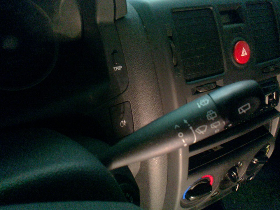 Подрулевой переключатель стеклоочистителя с паузой — Hyundai Getz, 1,4 ...