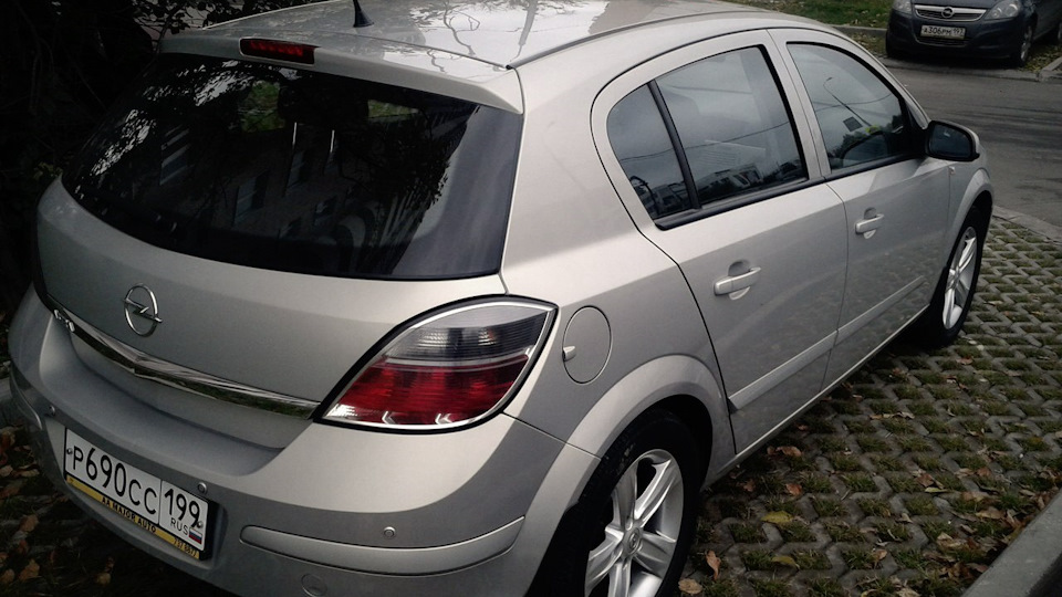 Непонятный звук на холостых, идет вибрация по педали тормоза — Opel ...