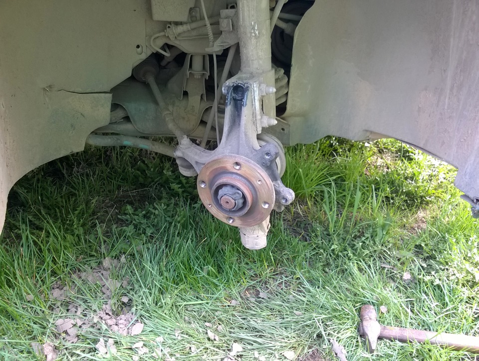 передние тормозные диски — Peugeot 308 (1G), 1,6 л, 2012 года | своими ...