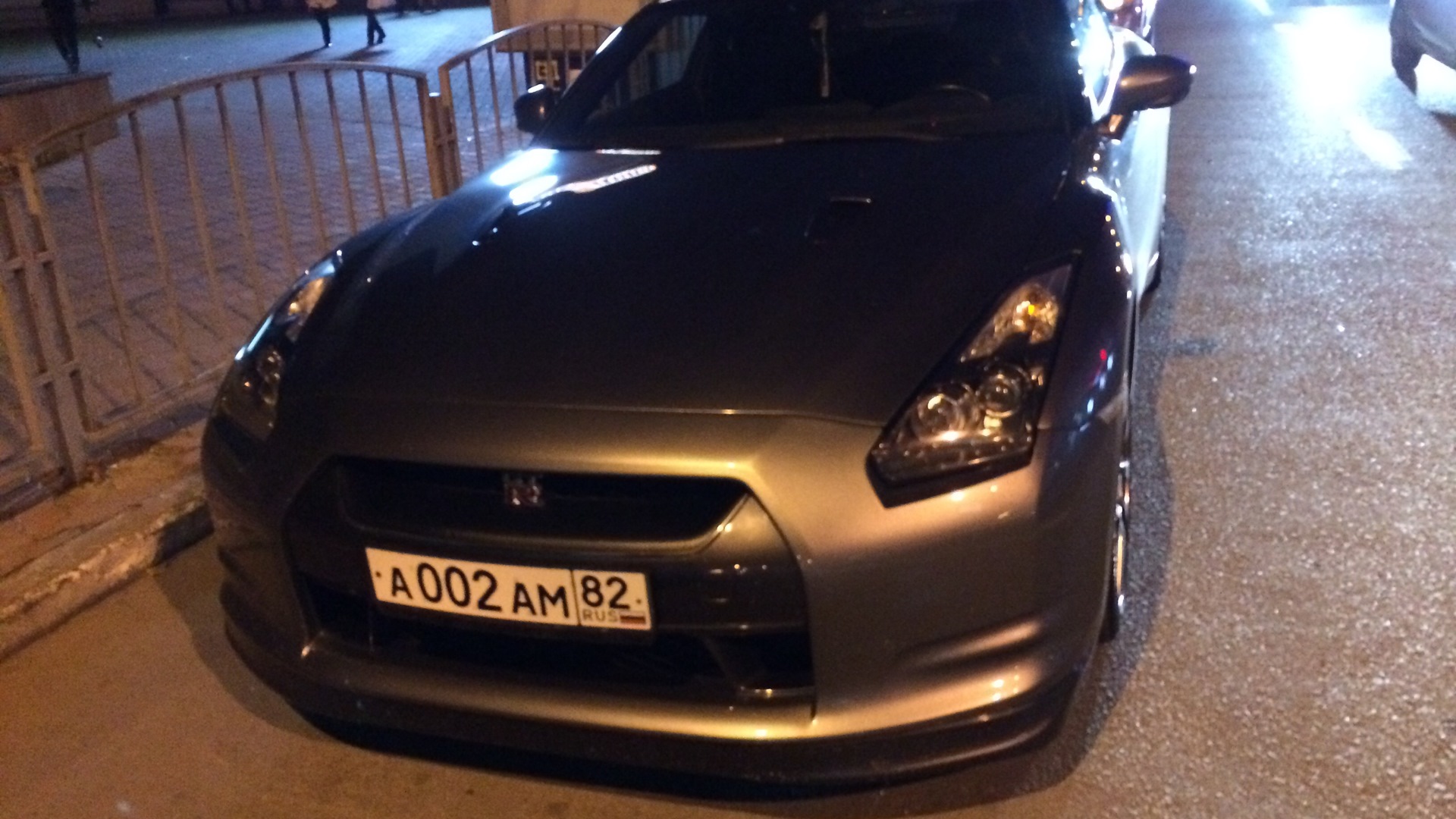 Nissan GT-R (R35) 3.8 бензиновый 2009 | 