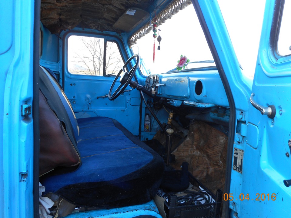 Фото кабины, двигателя, рамы автомобиля ГАЗ