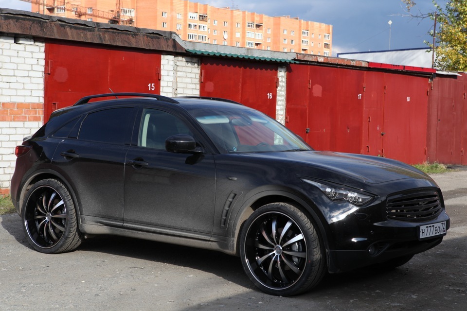 24 в продаже  Infiniti FX 2G, 3,7 л, 2011 года  колсные диски  DRIVE2