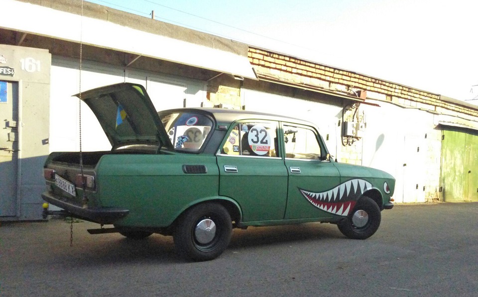 7 — Москвич 2140