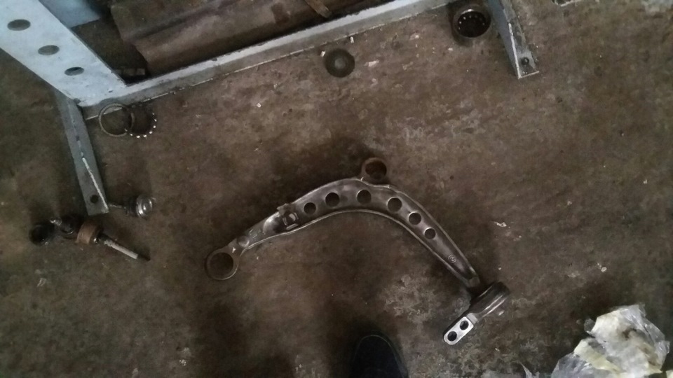 Ходовка е30, Перепрессовка шаровых, и задние пули! — BMW 3 series Coupe ...