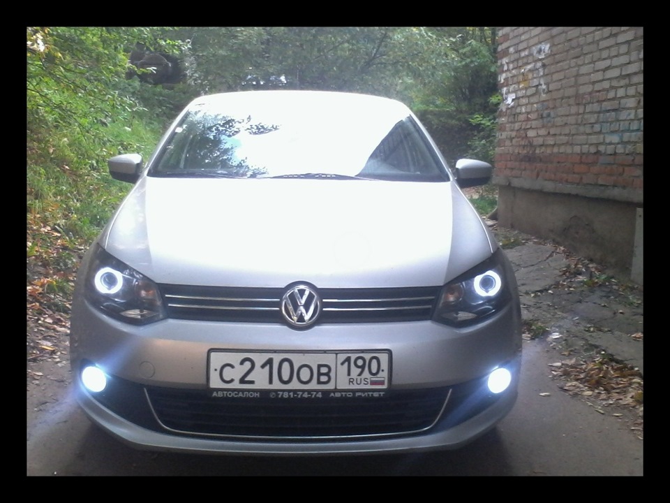 Volkswagen Polo 1 4 Turbo led оптика