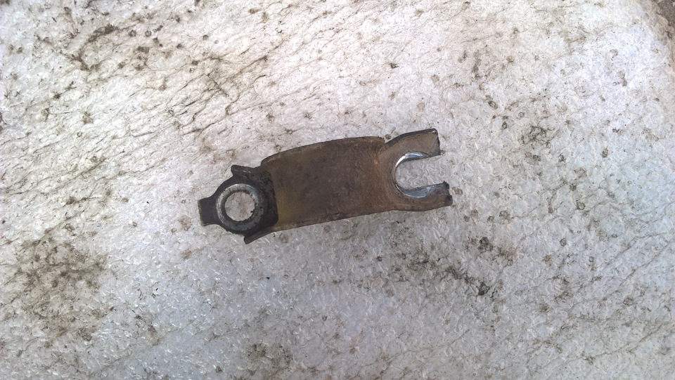 Photo from the logbook Mazda 626 IV (GE)