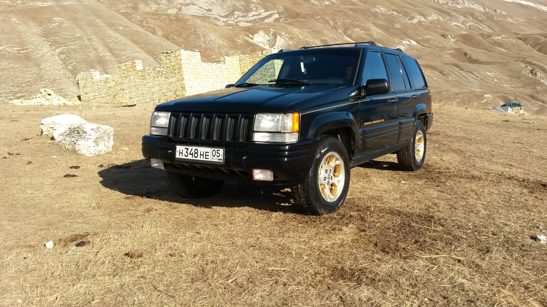Гранд чероки задний. Jeep Grand Cherokee 1996. Jeep Grand Cherokee 1996 5.2. Jeep Grand Чероки 1996. Grand Cherokee 1997.