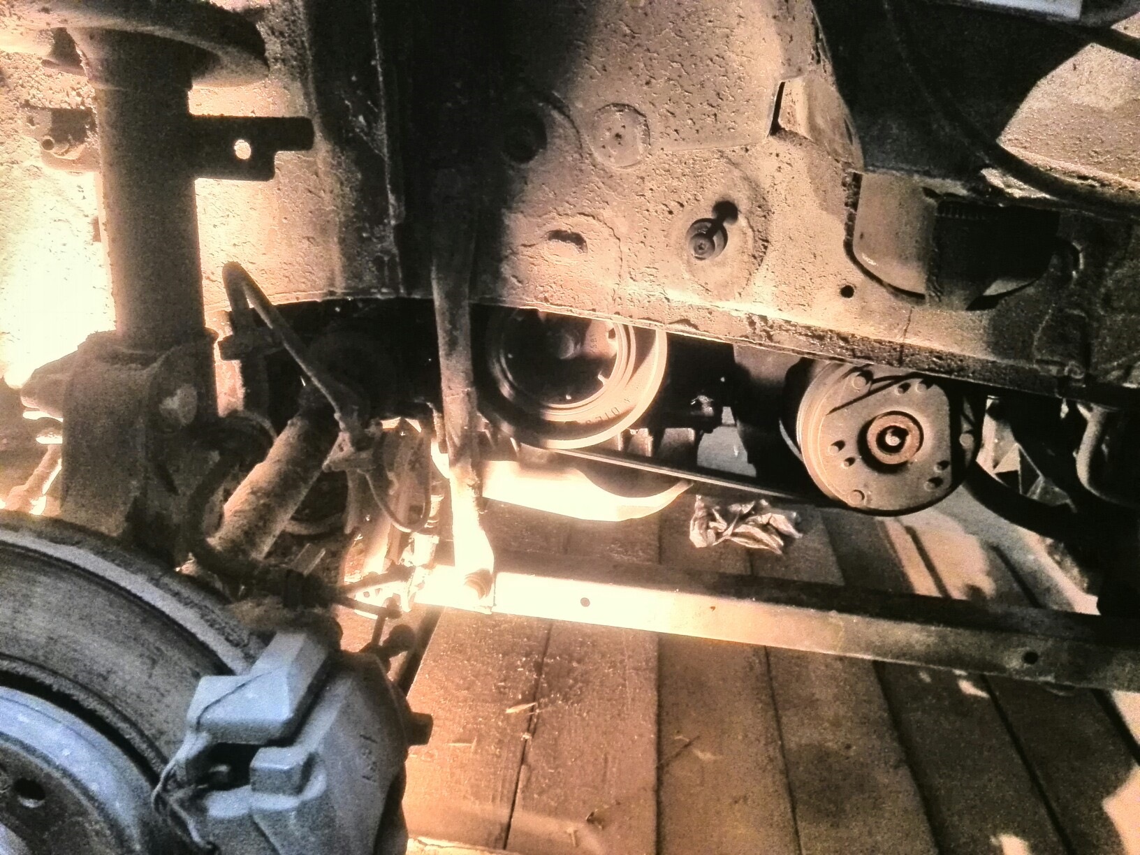 Замена ремня дополнительного оборудования — Renault Laguna II, 1,9 л ...