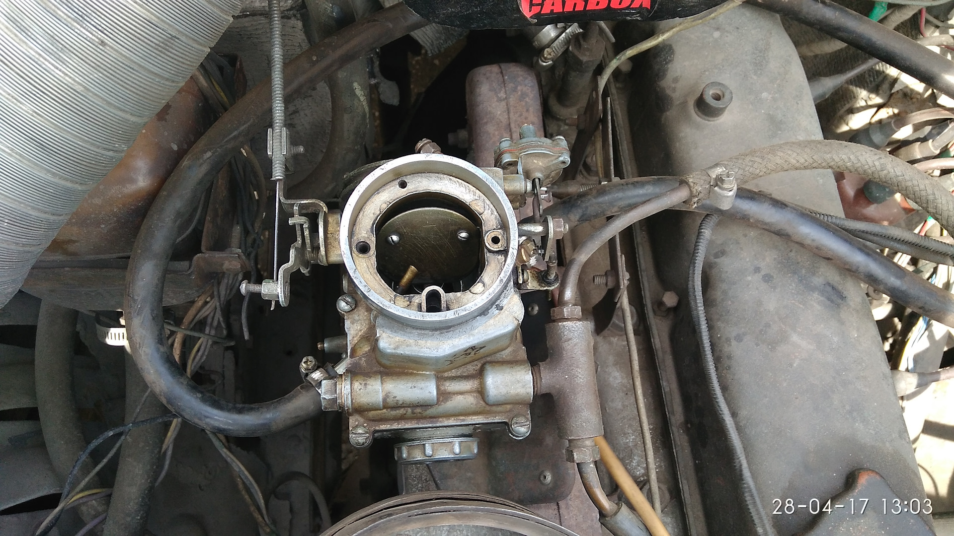 Гбо 2 поколения на карбюратор. Гбо 2 поколение 2109. Гбо своими руками карбюратор. Пластина гбо под карбюратор к151д. Карбюратор под гбо.