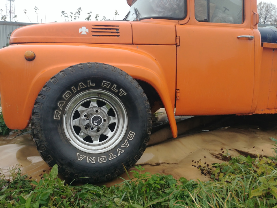 Для Рыжика колесо великовато. — UAZ 3153