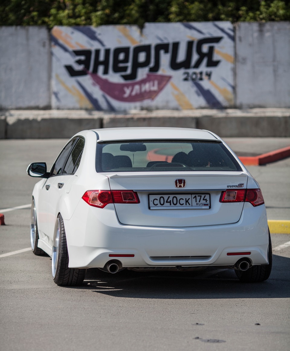 Фото в бортжурнале Honda Accord (8G)