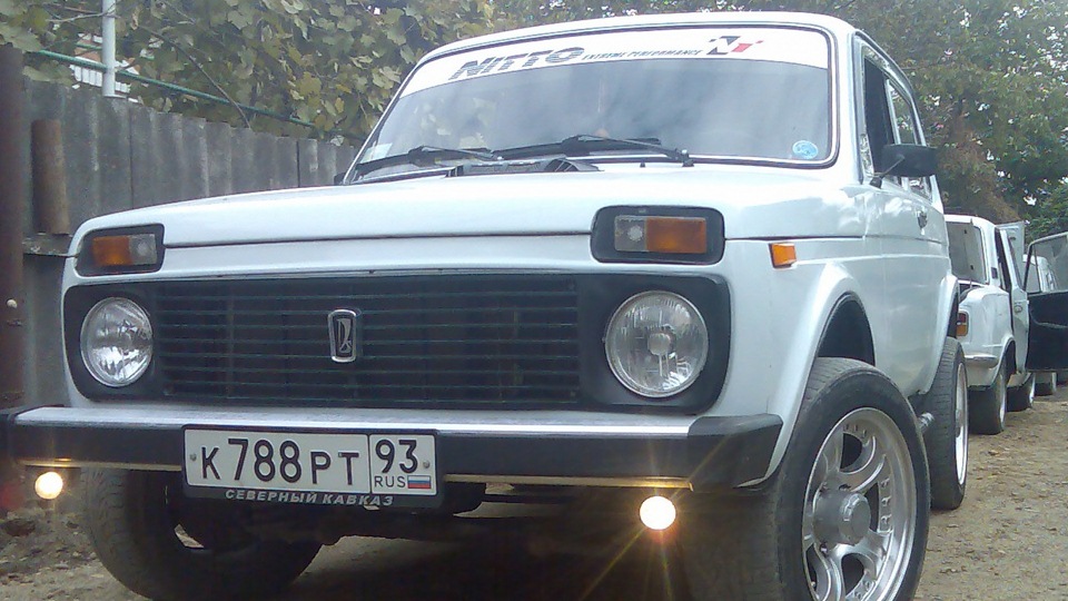Lada 4x4 3D 1.6 бензиновый 1981 | заднеприводная)Кроссовер на DRIVE2