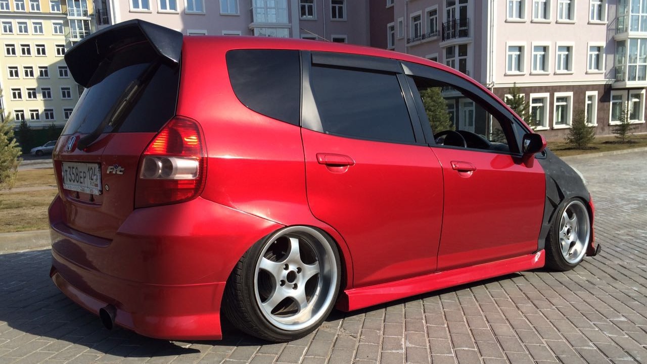 Honda Fit gd1 stance