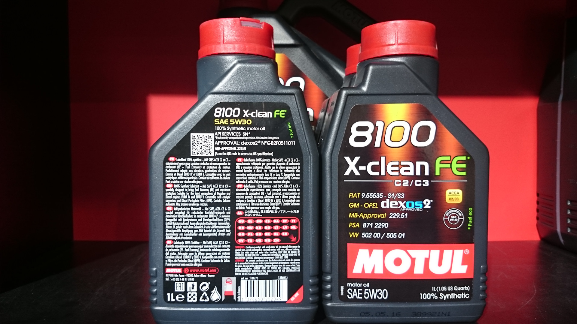 Motul 8100 x clean fe. Масло мотюль 8100 x-clean 5w40 серая крышка. Motul x clean 5w30. Масло мотюль 8100 x-clean серая крышка цвет. 104775 Motul.