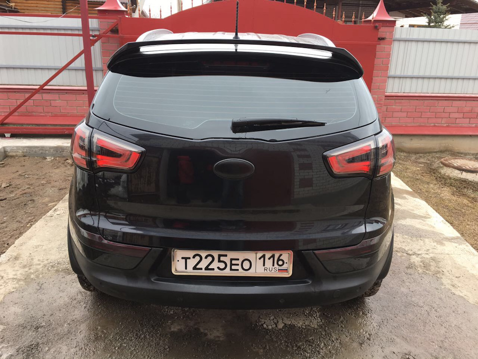 kia sportage 3 задние фонари