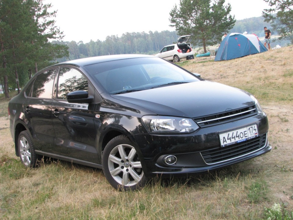 Volkswagen Polo sedan 2016 черный