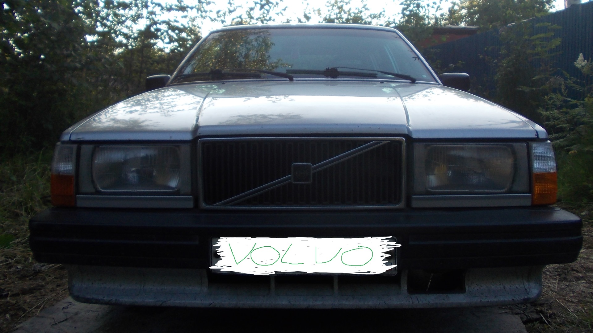 Volvo 740 2.3 бензиновый 1985 | 