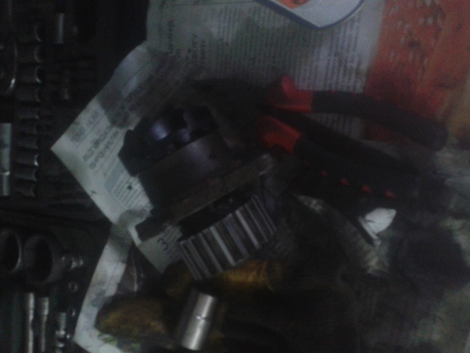 Потекла помпа — Lada Калина седан, 1,6 л, 2006 года | поломка | DRIVE2