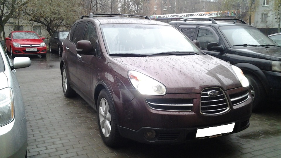 Subaru tribeca 2 поколение. 6. Subaru tribeca 2006. Subaru b9 tribeca 2006 рядом с человеком. Subaru tribeca 3.