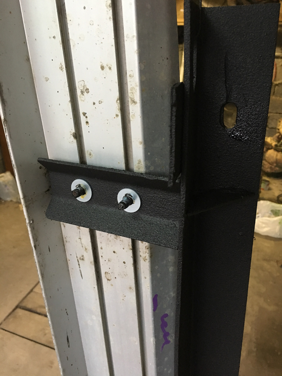 Фото в бортжурнале Toyota RAV4 (III)