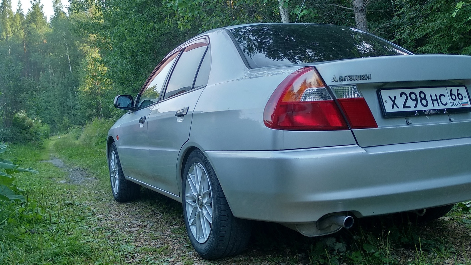 Mitsubishi Lancer VI 2.0 бензиновый 1999 | Машина моей мечты на DRIVE2