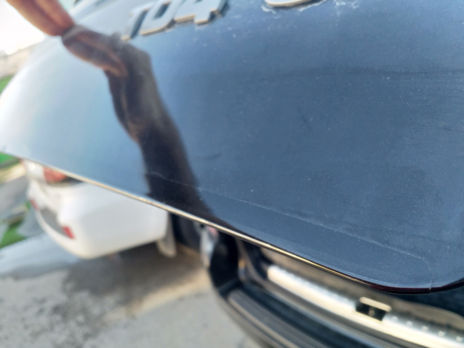 кромка багажника. ланос прогнило под резинкой багажника. кромка багажника. кромка багажника. накладка на кромку багажника freelander 2.