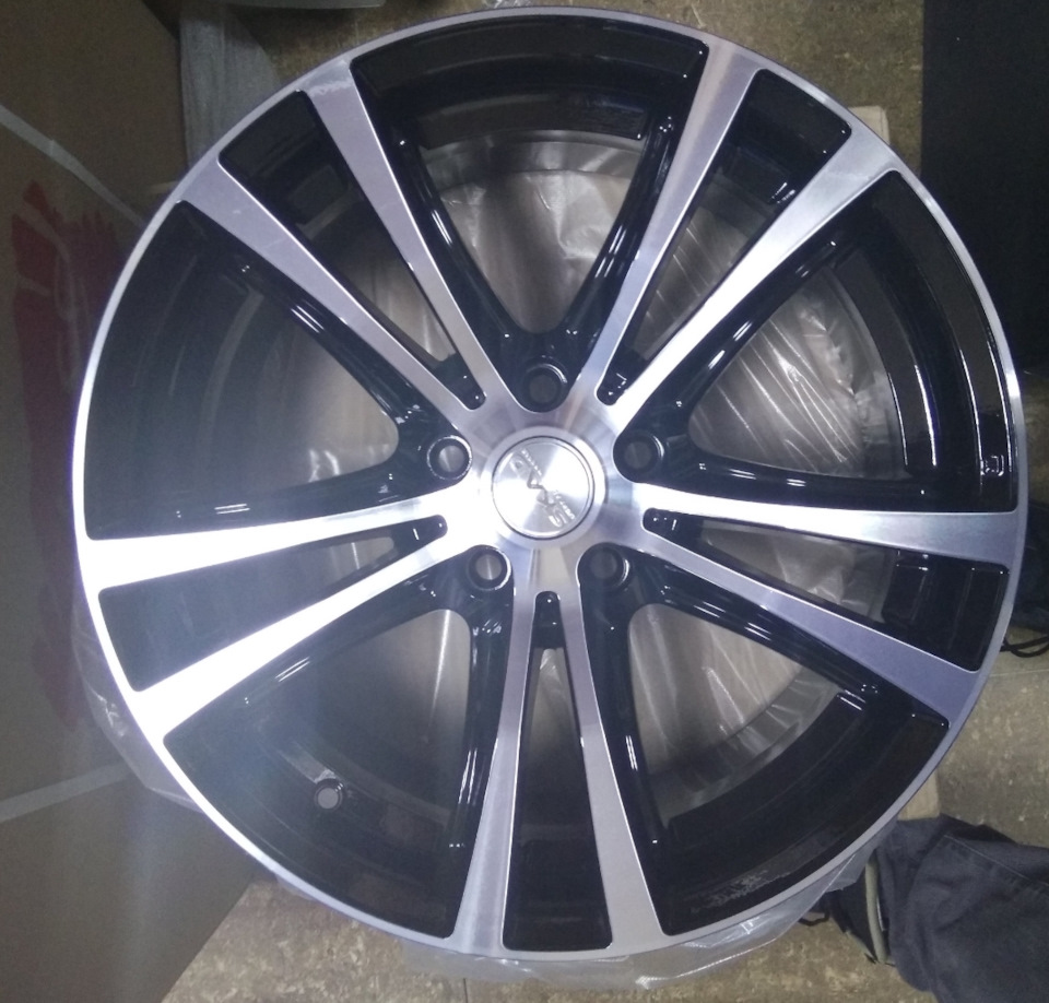 Литые диски Skad 8Jx18 ET40 5x112 на Audi A6 (C4), Audi A6 (C5), Audi A6  Avant (C5), Audi A8 (D2), Audi Allroad (C5). Б/у | 17 000 ₽ в городе Брянск  | DRIVE2