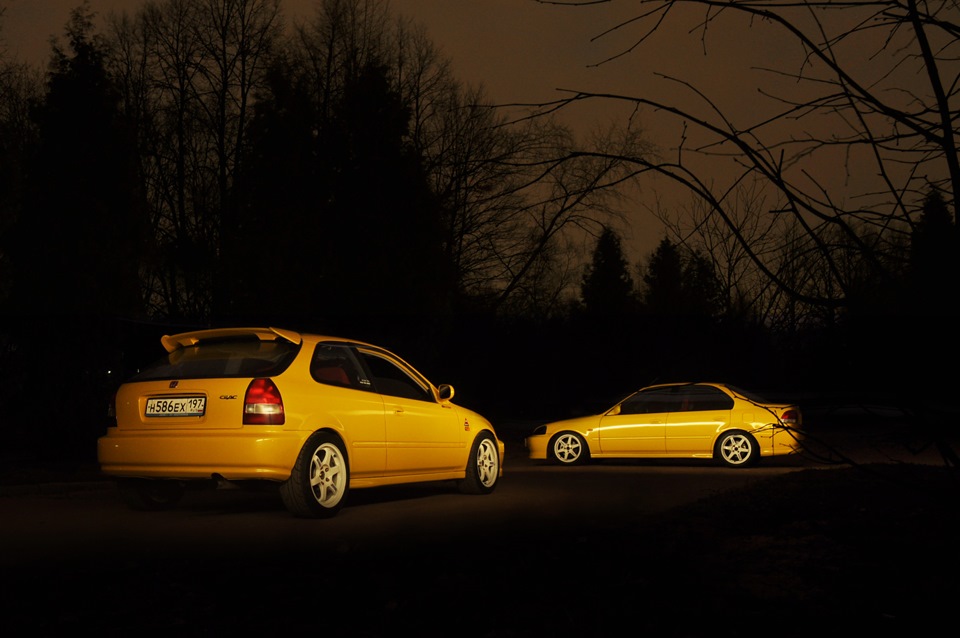 Honda желтая. Хонда Цивик 6 желтый. Honda Civic 6 Ek Yellow. Сивик 6 хетч жёлтый. Honda Civic желтый.