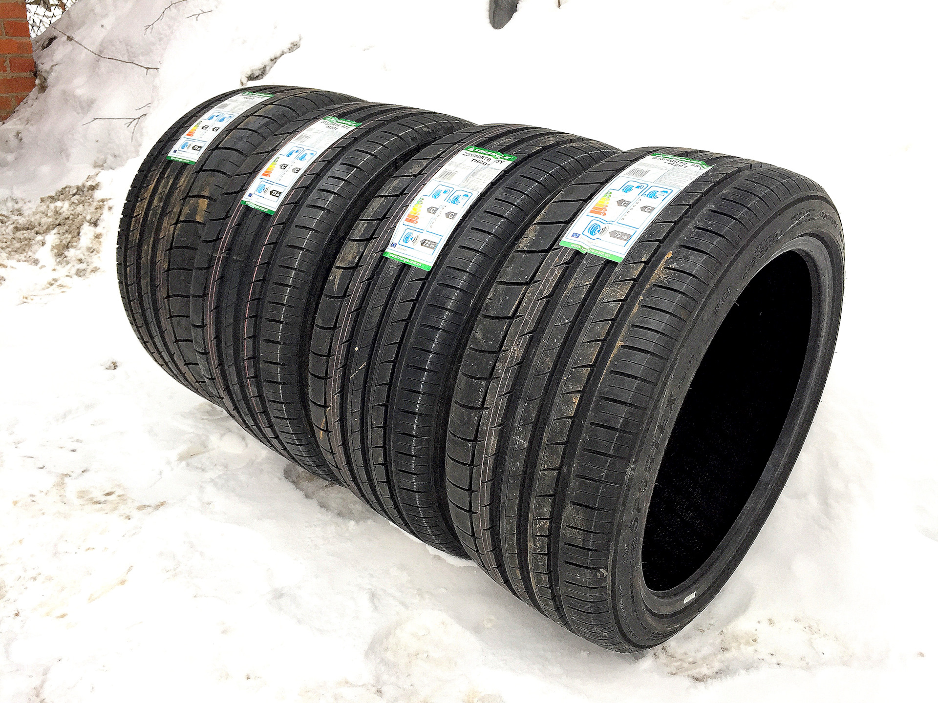 Шины triangle 285 45 20 лето. Triangle 235 40 r19. Triangle 235 40 r19. 225/40 r19 triangle th201 93y. Triangle th201 225/45r19 96y.