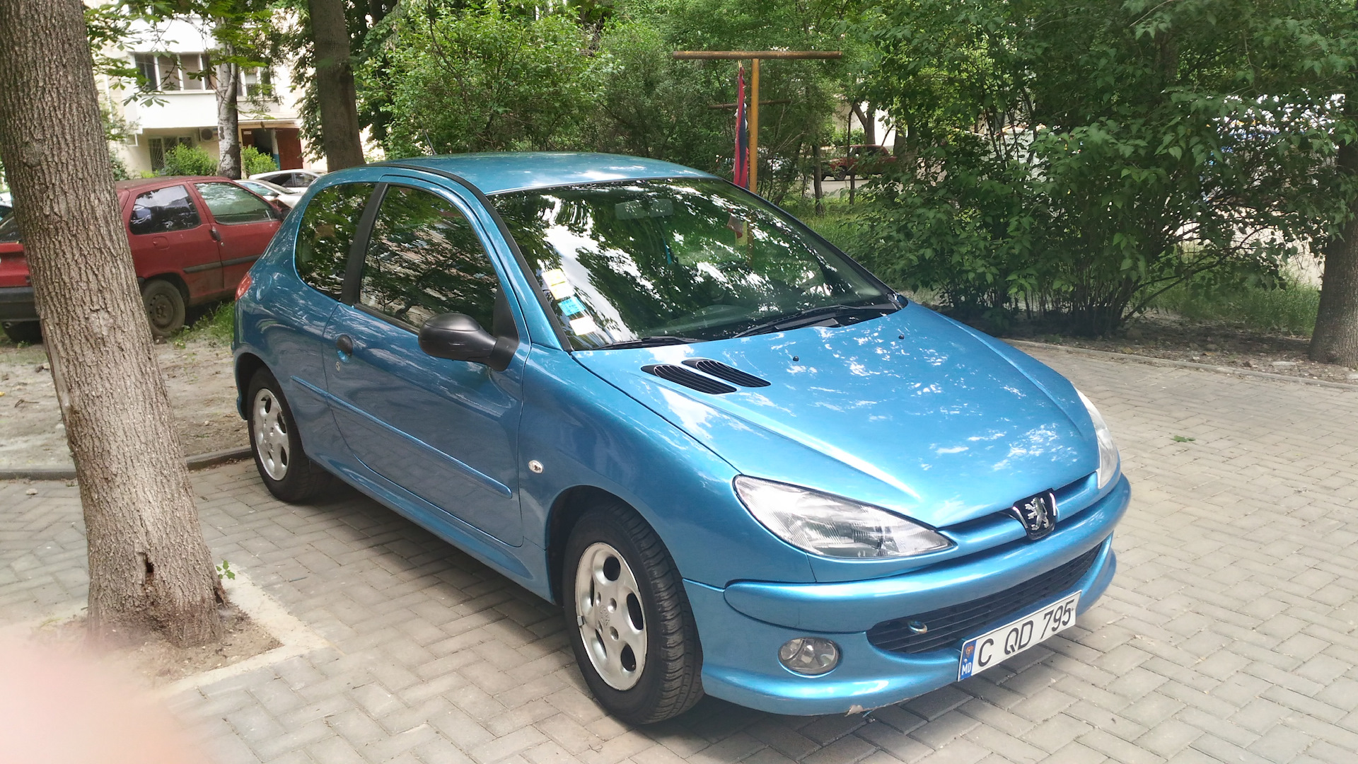 Peugeot 206 1.4 бензиновый 2001 | на DRIVE2