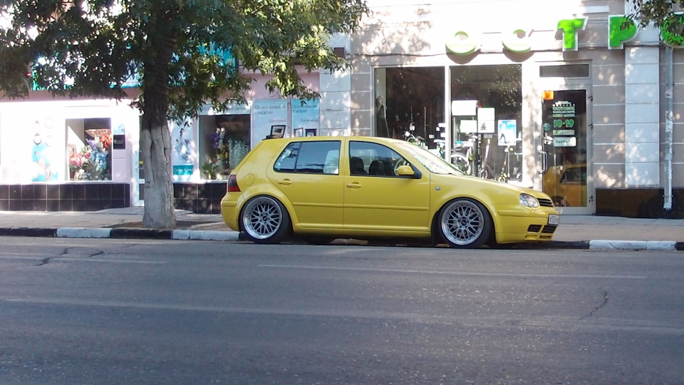 Volkswagen Golf #Riverside turbo 4motion