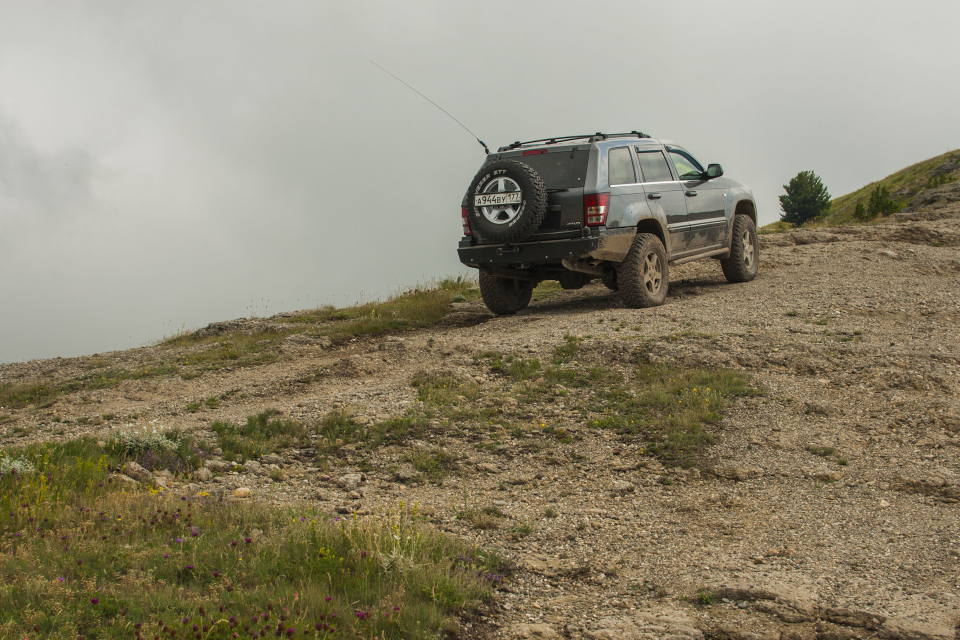 Внедорожник крым. Off Road Крым 2014. Джип тур по Оренбургской области. На Чероки по Крыму оффроад. Off Road маршруты в Крыму.