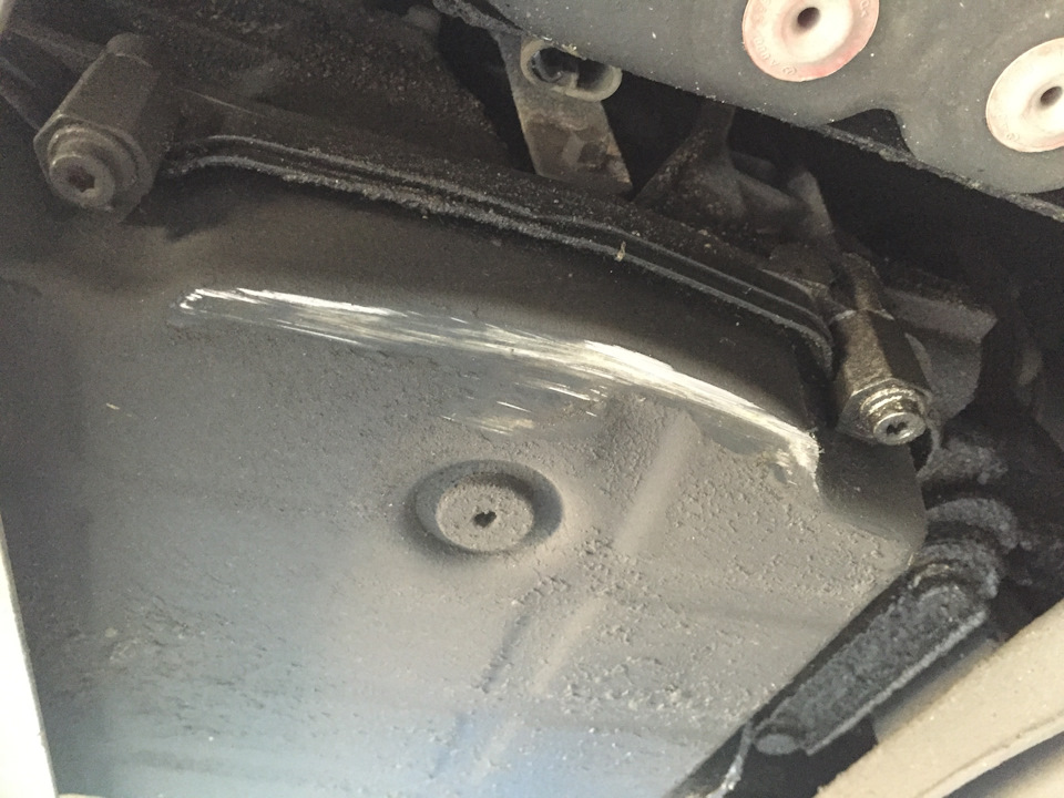 Поддон коробки — Mercedes-Benz C-Class (W204)