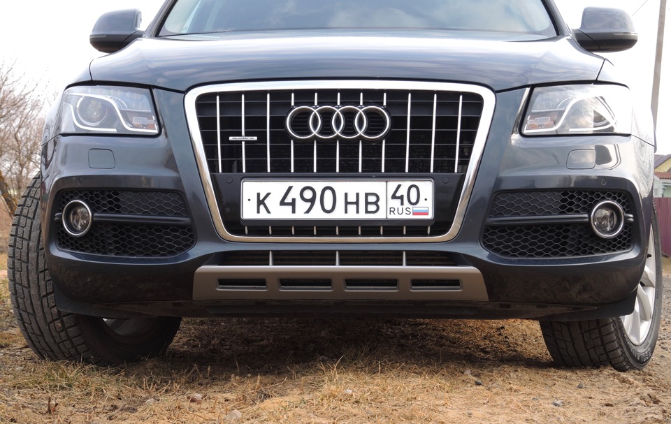 Бампер ауди новый. Audi q5 s line. Audi q5 2010 s line. Передний бампер Audi q5 s line. Бампер s line Audi q5.