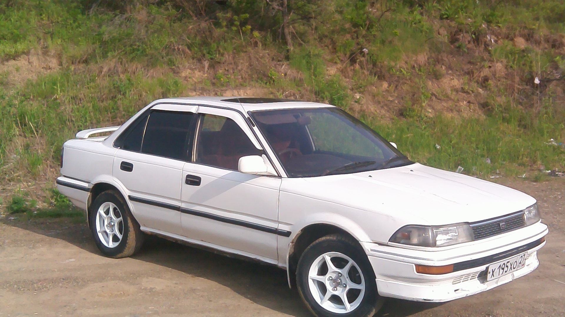 Тойота Королла 90. Тойота Королла 1989 седан. Тойота Королла 90 года. Toyota Corolla 1989.