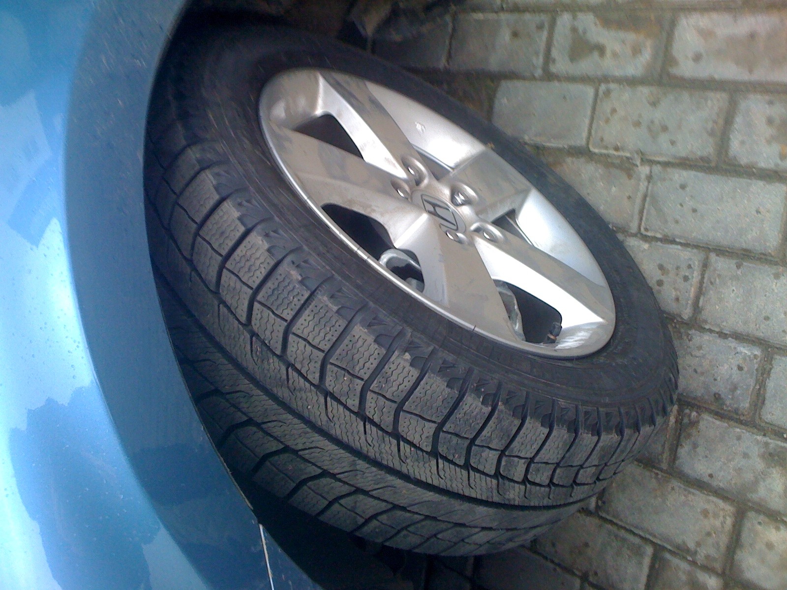 Резина на honda. Резина на honda