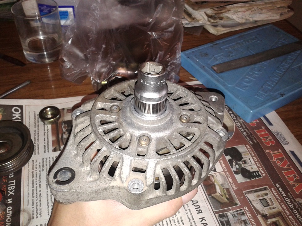 Замена генератора цивик 4д. Генератор хонда цивик 4д. Подшипники генератора civic 4d замена. Щётки на генератор хонда цивик 4д 2008. Генератор civic 4d.