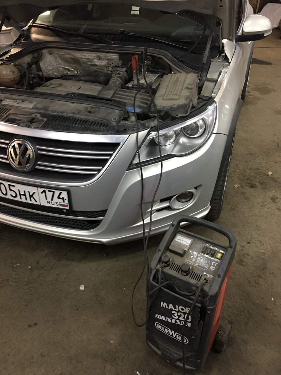 Help замок двери тигуан — Volkswagen Tiguan (1G), 2 л, 2011 года ...