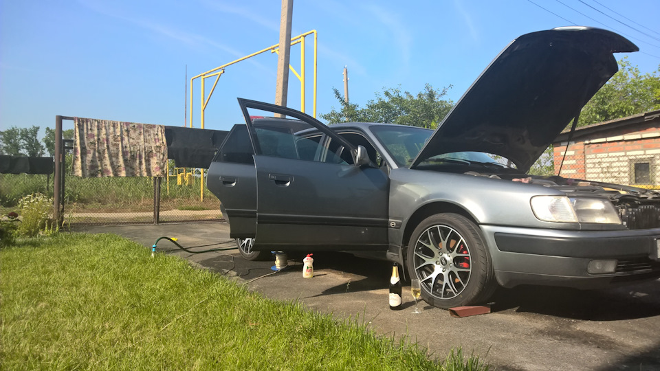 Фото в бортжурнале Audi 100 (C4)