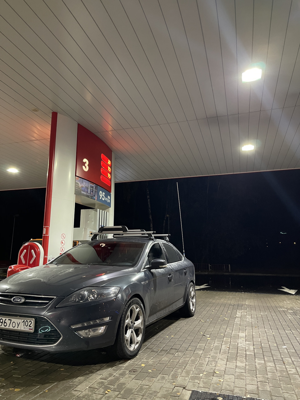 87. Подсветка околодверного пространства 2.0 — Ford Mondeo IV, 2 л ...